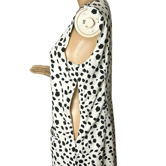 DESIGUAL pleated polka dots dress,sleeveless,B&W dalmatian,dots,pockets,like new - Picture 5 of 11